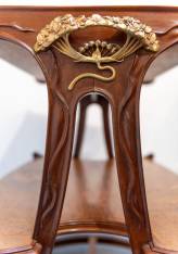 LOUIS MAJORELLE, Mahogany tea table | Galerie Origines